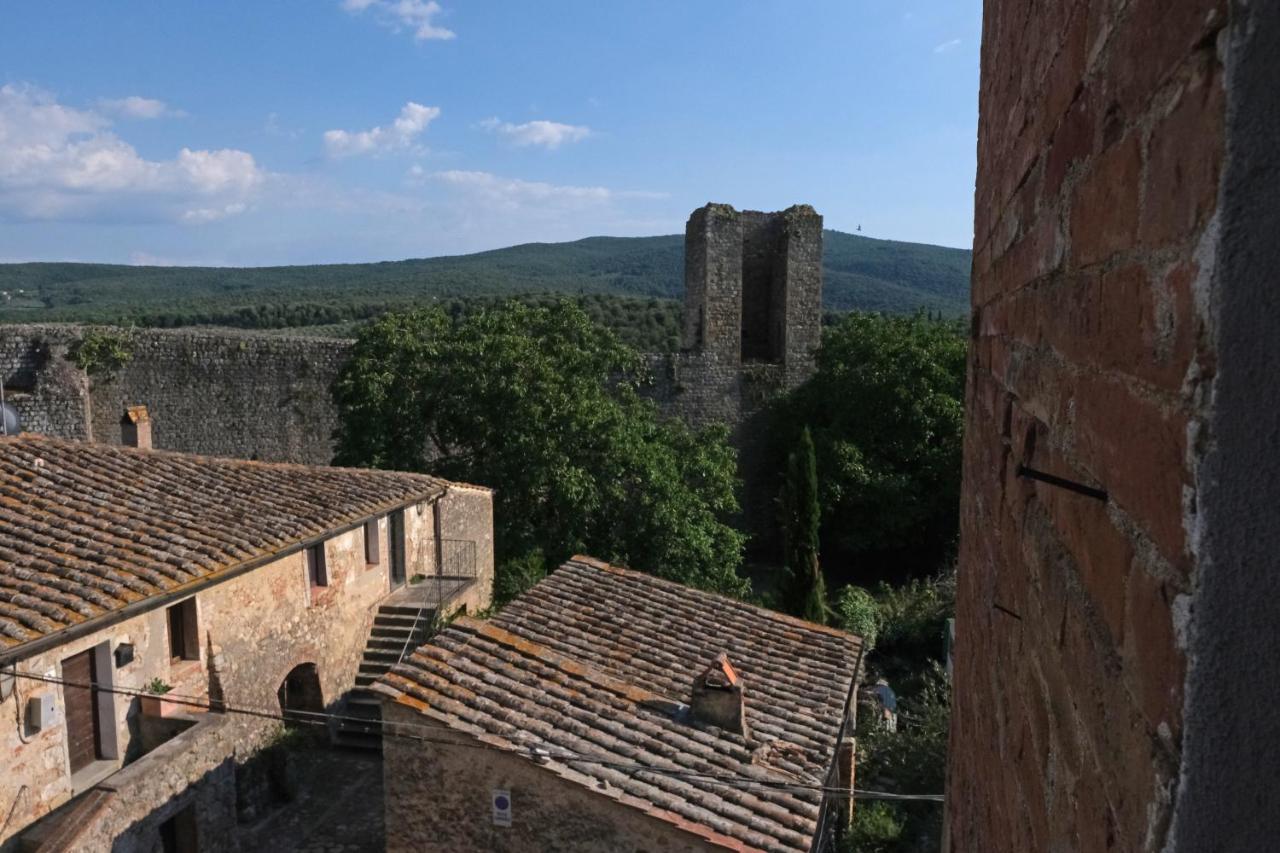 Rooms And Wine Al Castello Monteriggioni Eksteriør billede