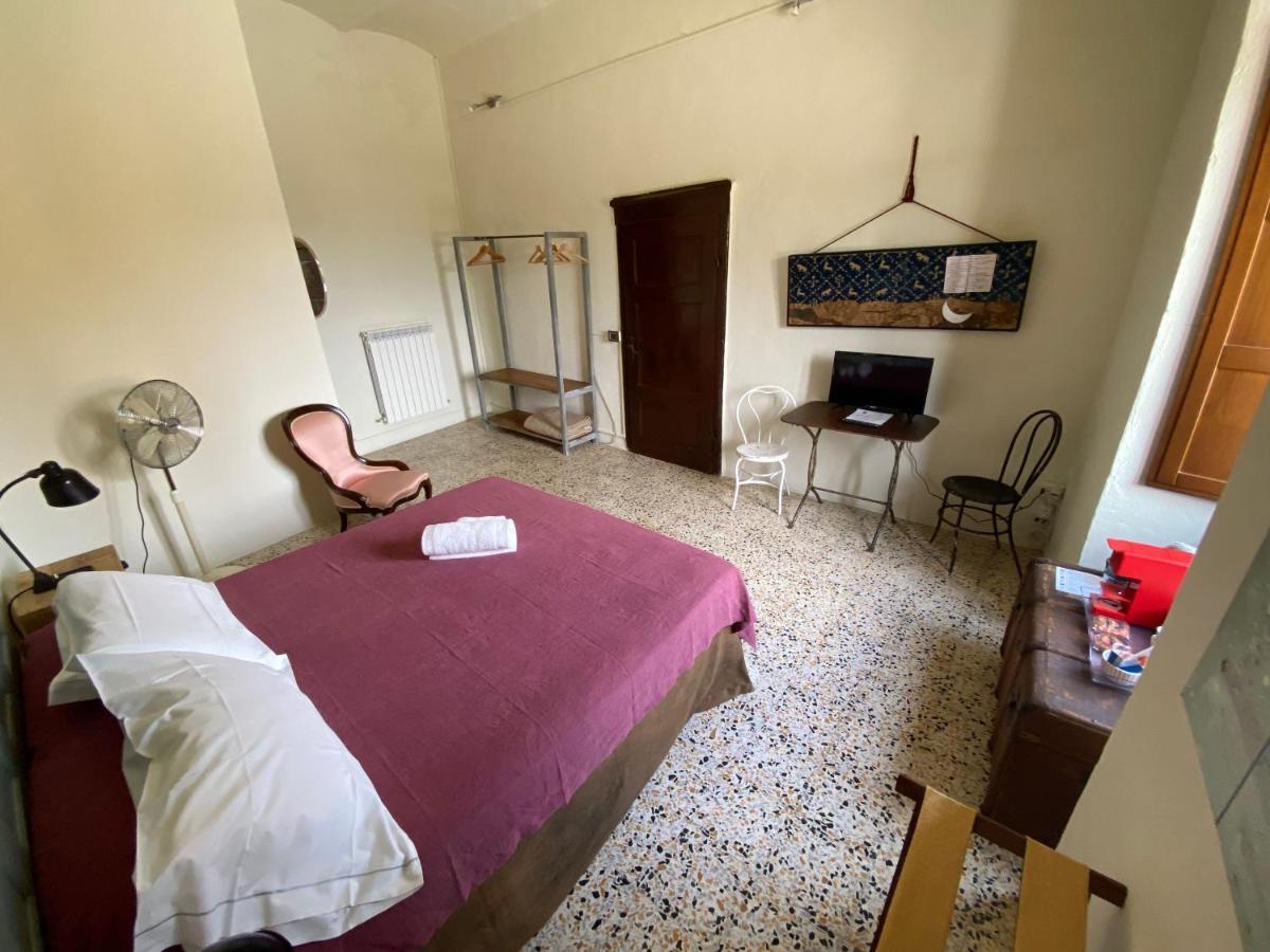 Rooms And Wine Al Castello Monteriggioni Eksteriør billede