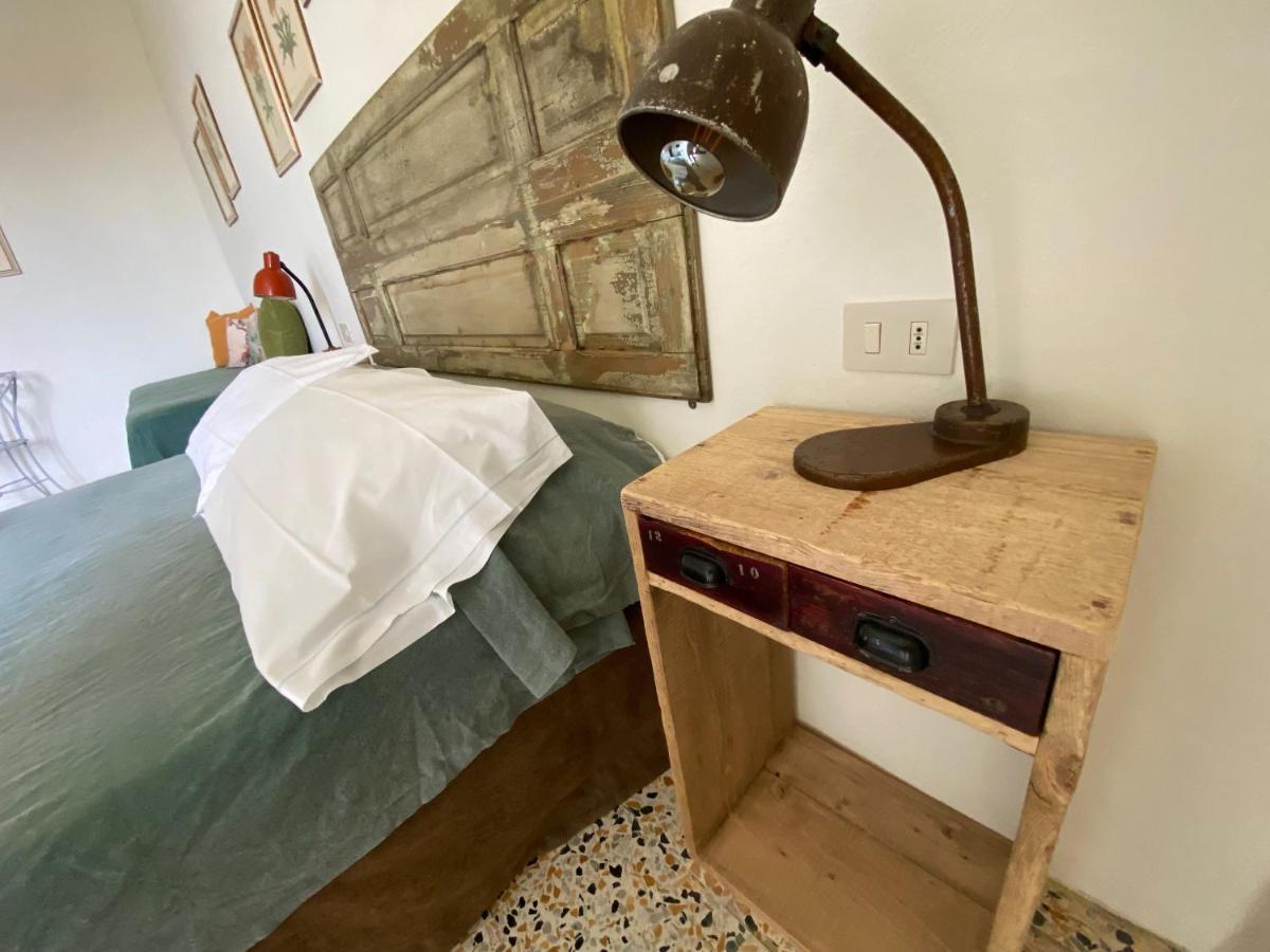 Rooms And Wine Al Castello Monteriggioni Eksteriør billede