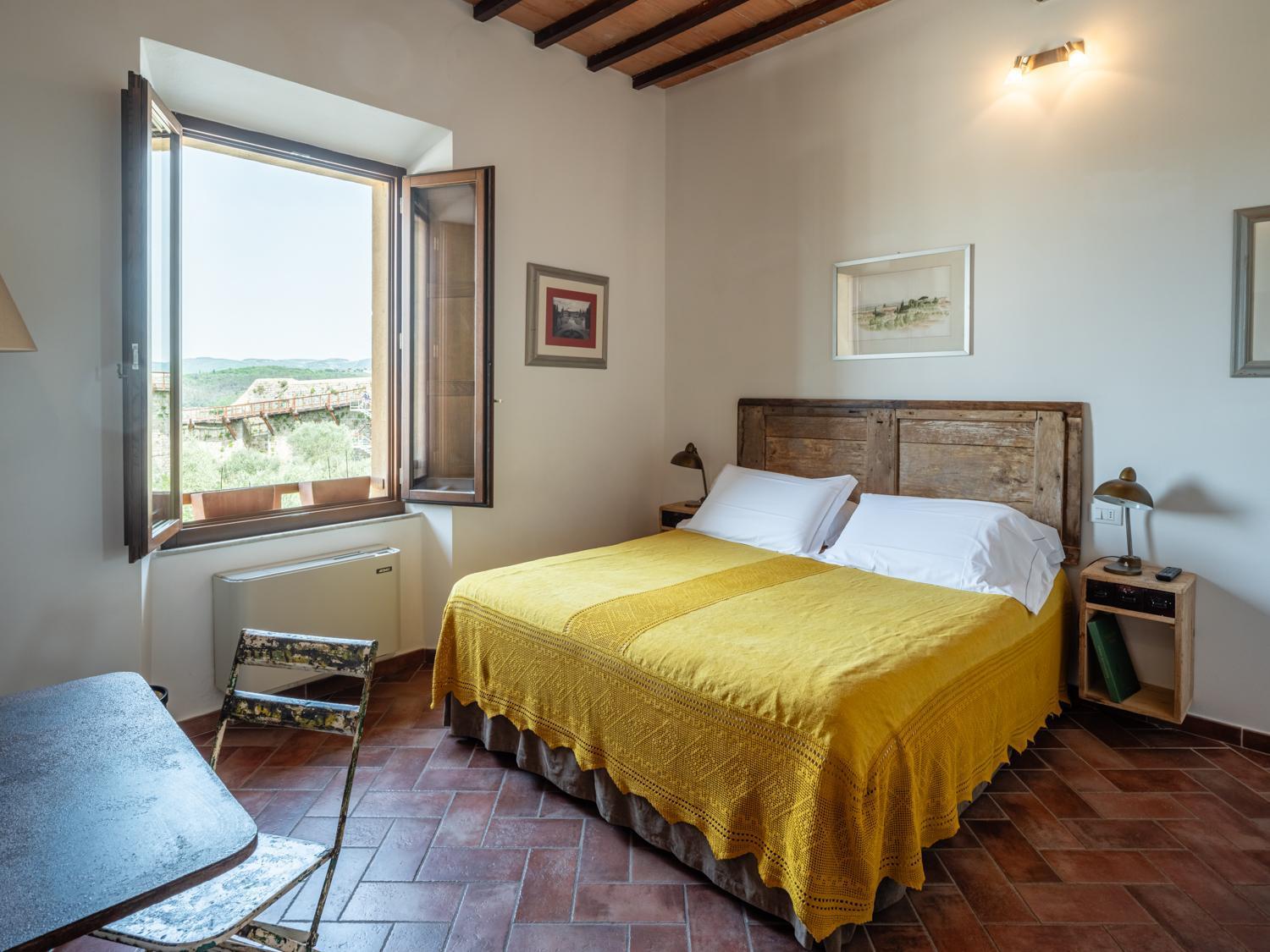 Rooms And Wine Al Castello Monteriggioni Eksteriør billede